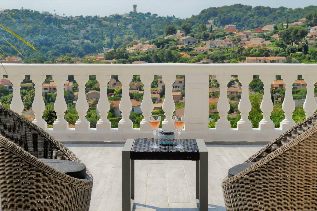 Villa La Terre Des Lauriers Vallauris Exterior photo